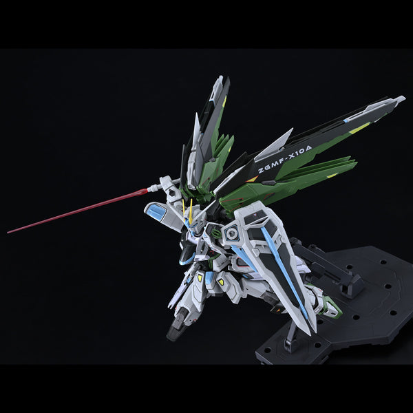 MG ZGMF-X10A Freedom Gundam Ver.2.0 [Real Type Color] – The Hangar Bay